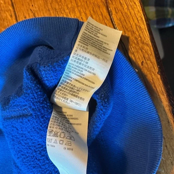 Abercrombie & Fitch Royal Blue Fleece - Picture 5 of 6